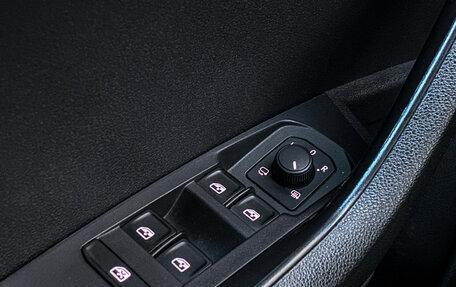 Skoda Karoq I, 2021 год, 2 190 000 рублей, 28 фотография