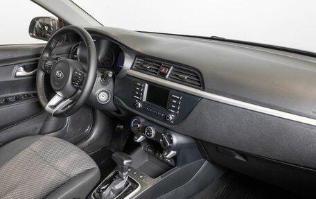 KIA Rio IV, 2017 год, 1 300 100 рублей, 7 фотография