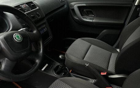 Skoda Fabia II, 2011 год, 440 000 рублей, 8 фотография