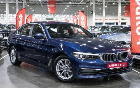 BMW 5 серия, 2019 год, 3 169 700 рублей, 3 фотография