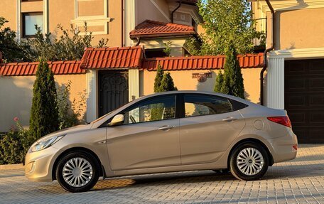 Hyundai Solaris II рестайлинг, 2012 год, 855 000 рублей, 13 фотография