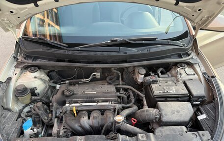 Hyundai Solaris II рестайлинг, 2012 год, 855 000 рублей, 36 фотография