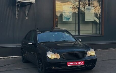 Mercedes-Benz C-Класс, 2000 год, 300 000 рублей, 1 фотография