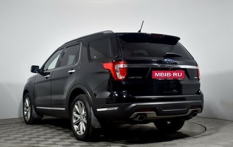 Ford Explorer VI, 2018 год, 2 600 000 рублей, 7 фотография