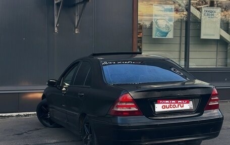 Mercedes-Benz C-Класс, 2000 год, 300 000 рублей, 3 фотография