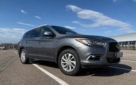 Infiniti QX60 I рестайлинг, 2018 год, 2 750 000 рублей, 20 фотография