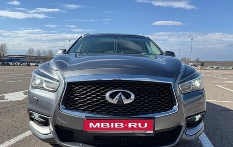 Infiniti QX60 I рестайлинг, 2018 год, 2 750 000 рублей, 27 фотография
