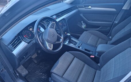 Volkswagen Passat B8 рестайлинг, 2020 год, 1 960 000 рублей, 7 фотография
