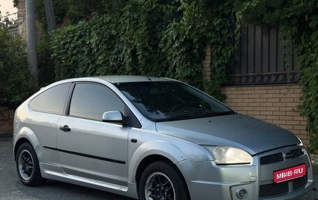 Ford Focus II рестайлинг, 2005 год, 250 000 рублей, 1 фотография