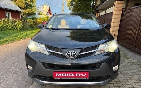 Toyota RAV4, 2013 год, 1 950 000 рублей, 8 фотография