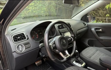 Volkswagen Polo VI (EU Market), 2018 год, 1 650 000 рублей, 9 фотография