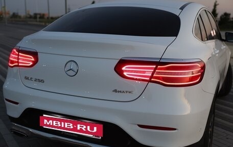 Mercedes-Benz GLC Coupe, 2018 год, 4 200 000 рублей, 13 фотография