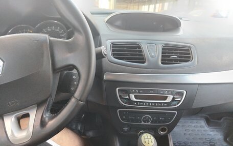 Renault Fluence I, 2013 год, 350 000 рублей, 10 фотография