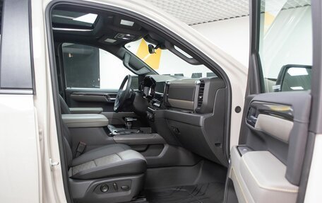 Chevrolet Silverado, 2026 год, 11 499 000 рублей, 27 фотография