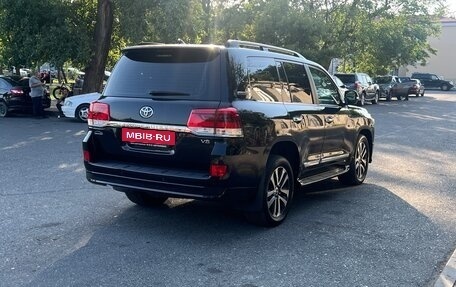 Toyota Land Cruiser 200, 2015 год, 6 100 000 рублей, 5 фотография