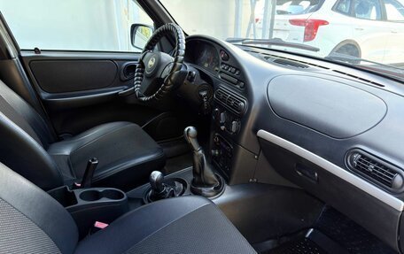 Chevrolet Niva I рестайлинг, 2012 год, 550 000 рублей, 11 фотография