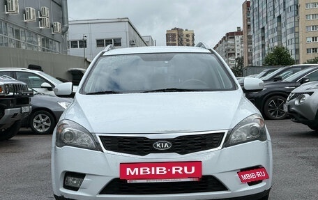KIA cee'd I рестайлинг, 2011 год, 749 000 рублей, 2 фотография
