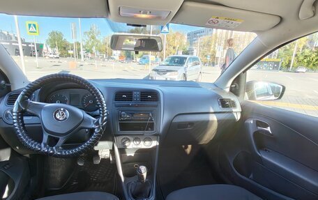 Volkswagen Polo VI (EU Market), 2015 год, 707 000 рублей, 9 фотография
