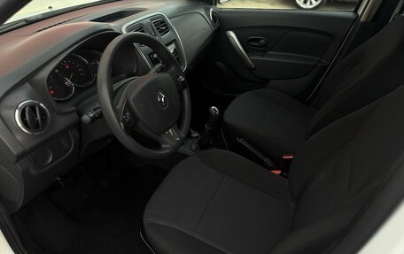 Renault Sandero II рестайлинг, 2018 год, 1 037 000 рублей, 17 фотография