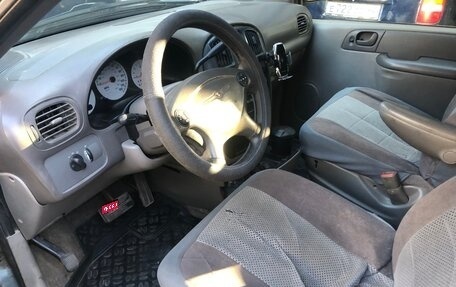 Chrysler Voyager IV, 2002 год, 130 000 рублей, 7 фотография