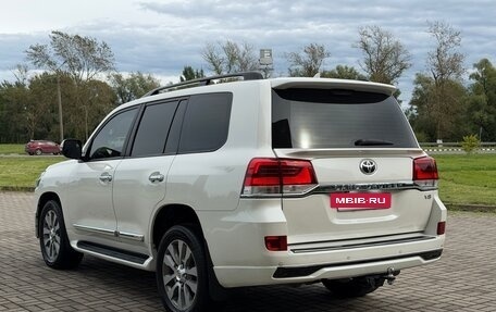 Toyota Land Cruiser 200, 2014 год, 4 000 000 рублей, 5 фотография