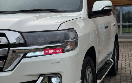 Toyota Land Cruiser 200, 2014 год, 4 000 000 рублей, 11 фотография