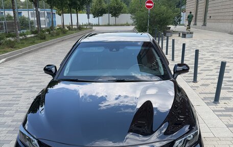 Toyota Camry, 2020 год, 2 550 000 рублей, 3 фотография