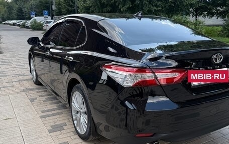 Toyota Camry, 2020 год, 2 550 000 рублей, 11 фотография