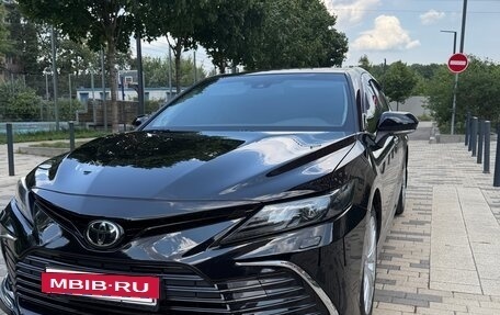 Toyota Camry, 2020 год, 2 550 000 рублей, 7 фотография