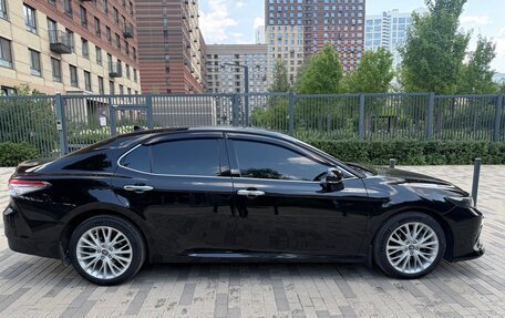 Toyota Camry, 2020 год, 2 550 000 рублей, 18 фотография