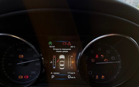 Jaguar XE I рестайлинг, 2015 год, 1 590 000 рублей, 10 фотография