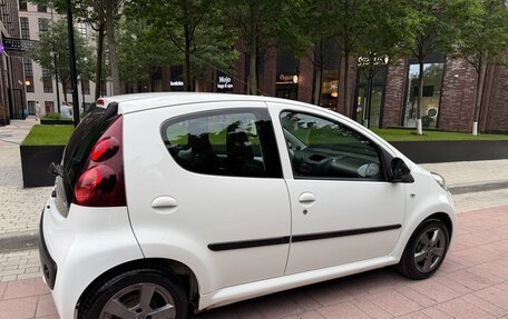 Peugeot 107 I рестайлинг, 2013 год, 490 000 рублей, 11 фотография
