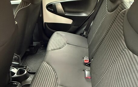 Peugeot 107 I рестайлинг, 2013 год, 490 000 рублей, 14 фотография
