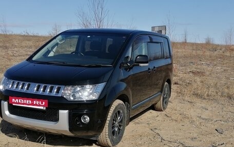 Mitsubishi Delica D:5 I, 2017 год, 1 850 000 рублей, 2 фотография