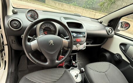 Peugeot 107 I рестайлинг, 2013 год, 490 000 рублей, 16 фотография