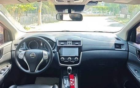 Nissan Tiida, 2022 год, 1 000 000 рублей, 12 фотография