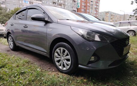 Hyundai Solaris II рестайлинг, 2020 год, 1 100 000 рублей, 2 фотография