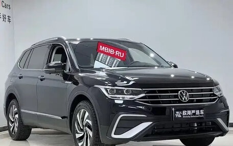 Volkswagen Tiguan II, 2023 год, 1 946 911 рублей, 3 фотография