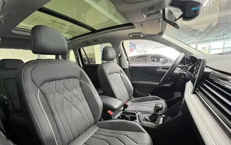 Volkswagen Tiguan II, 2023 год, 1 946 911 рублей, 17 фотография