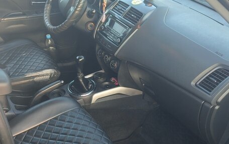 Mitsubishi ASX I рестайлинг, 2012 год, 660 000 рублей, 7 фотография