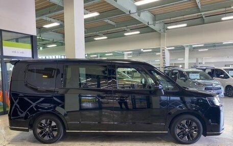 Honda Stepwgn, 2023 год, 2 617 700 рублей, 8 фотография
