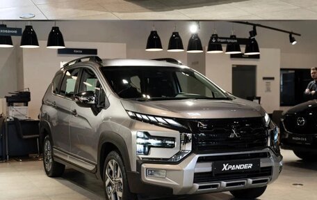Mitsubishi Xpander, 2026 год, 2 370 000 рублей, 2 фотография