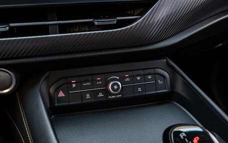 Haval F7x I, 2020 год, 1 890 000 рублей, 15 фотография