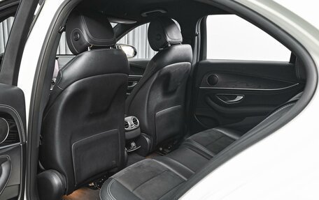 Mercedes-Benz E-Класс, 2019 год, 3 449 000 рублей, 11 фотография