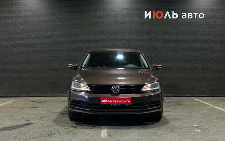 Volkswagen Jetta VI, 2015 год, 1 150 000 рублей, 2 фотография