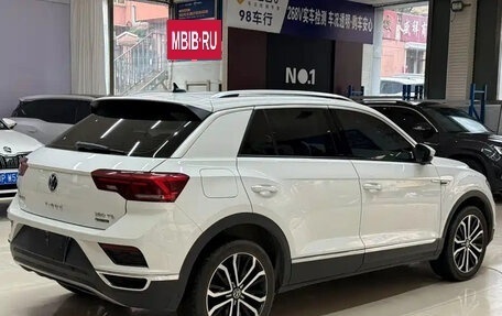 Volkswagen T-Roc I, 2022 год, 1 534 017 рублей, 4 фотография