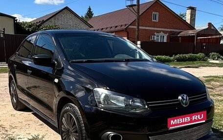 Volkswagen Polo VI (EU Market), 2011 год, 535 000 рублей, 1 фотография
