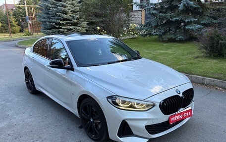 BMW 1 серия, 2021 год, 3 490 000 рублей, 1 фотография