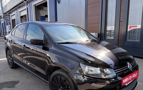 Volkswagen Polo VI (EU Market), 2011 год, 535 000 рублей, 24 фотография