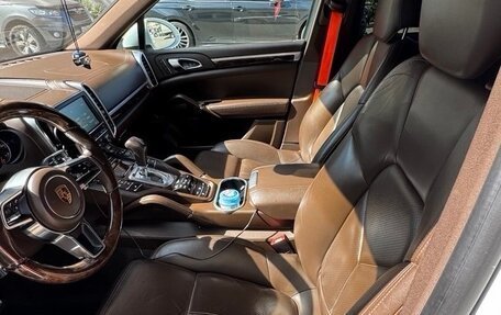 Porsche Cayenne III, 2015 год, 4 000 000 рублей, 14 фотография